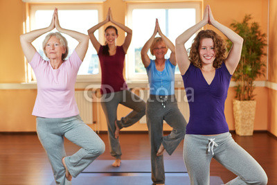 Yogakurs_im_Fitnesscenter.jpg